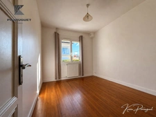 Maison à vendre 5 pièces PINEUILH (33)