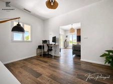 Maison contemporaine 2021 – DPE A – Plain-pied – Piscine chauffée – Prestations haut de gamme – Quartier calme et privilégié.