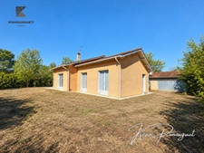 Maison de campagne à rénover avec dépendances — Saint-Seurin-de-Prats