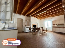 Maison à vendre 7 pièces MOULIETS ET VILLEMARTIN (33)