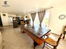 Maison contemporaine de plain-pied – 108 m² – 4 chambres – Terrain de 1 566 m²