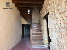 Ancien chai viticole à réinventer – 180 m² à aménager, cour intérieure & dépendances – 900 m² de terrain