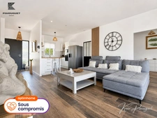 Maison contemporaine 2021 – DPE A – Plain-pied – Piscine chauffée – Prestations haut de gamme – Quartier calme et privilégié.