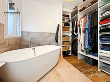 Maison contemporaine 2021 – DPE A – Plain-pied – Piscine chauffée – Prestations haut de gamme – Quartier calme et privilégié.