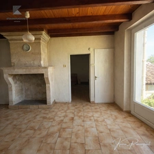 Ferme en pierre – Cadre idyllique avec vue dominante sur Ruch (Gironde)