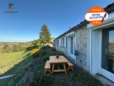 Longère en pierre avec grange et pigeonnier – Vue imprenable