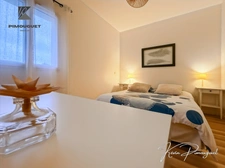 Maison contemporaine 2021 – DPE A – Plain-pied – Piscine chauffée – Prestations haut de gamme – Quartier calme et privilégié.