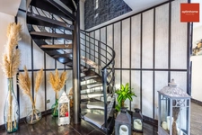 Magnifique maison contemporaine de 300 m² avec piscine intérieure