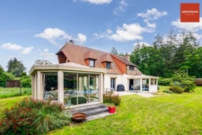 Superbe maison à colombages, ses 4 chambres et sa piscine au cœur de la Normandie 