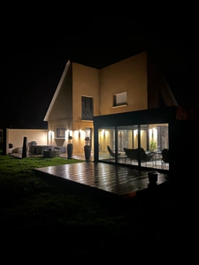 Magnifique maison contemporaine de 300 m² avec piscine intérieure