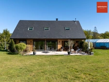 Maison de charme de 150 m2, Proche de PONT L'EVEQUE et de DEAUVILLE