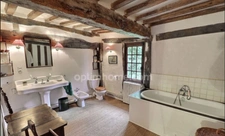 Magnifique Manoir 17 ième et ses dépendances au coeur de la Normandie