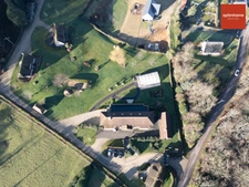 Manoir d’exception et sa maison d’amis au cœur du Marais vernier et aux portes des plages normandes 