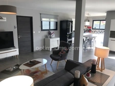 Magnifique Maison Contemporaine de 157 m2, basse consommation DPE A / A, dans un joli village de Normandie