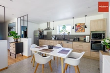 Maison de charme de 150 m2, Proche de PONT L'EVEQUE et de DEAUVILLE