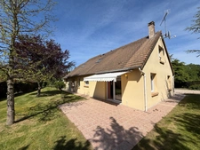 EXCLUSIVITÉ – Maison familiale au calme avec grand terrain – La Vespière-Friardel
