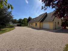 EXCLUSIVITÉ – Maison familiale au calme avec grand terrain – La Vespière-Friardel