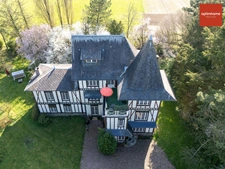 Manoir AngloNormand au cœur de la Normandie et à 10 minutes de Bernay 