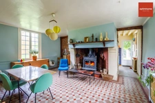 Charmante maison bourgeoise avec dépendance sur superbe terrain – Proche Bernay