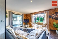 Magnifique maison contemporaine de 300 m² avec piscine intérieure