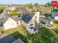 Magnifique maison contemporaine de 300 m² avec piscine intérieure