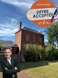 Maison de Maître de 1901 à rénover – Charme, authenticité et potentiel – À 8 min de la gare de Bernay
