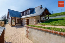 Magnifique proriété et sa maison d'amis entièrement rénovées avec des matériaux anciens En plein coeur de la Normandie et à 30 minutes des plage !