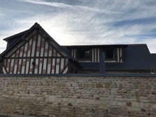 Magnifique proriété et sa maison d'amis entièrement rénovées avec des matériaux anciens En plein coeur de la Normandie et à 30 minutes des plage !