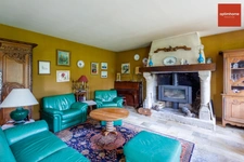 Grande maison de famille avec 5 chambres dont 3 suites sur un beau terrain de 5500 m2