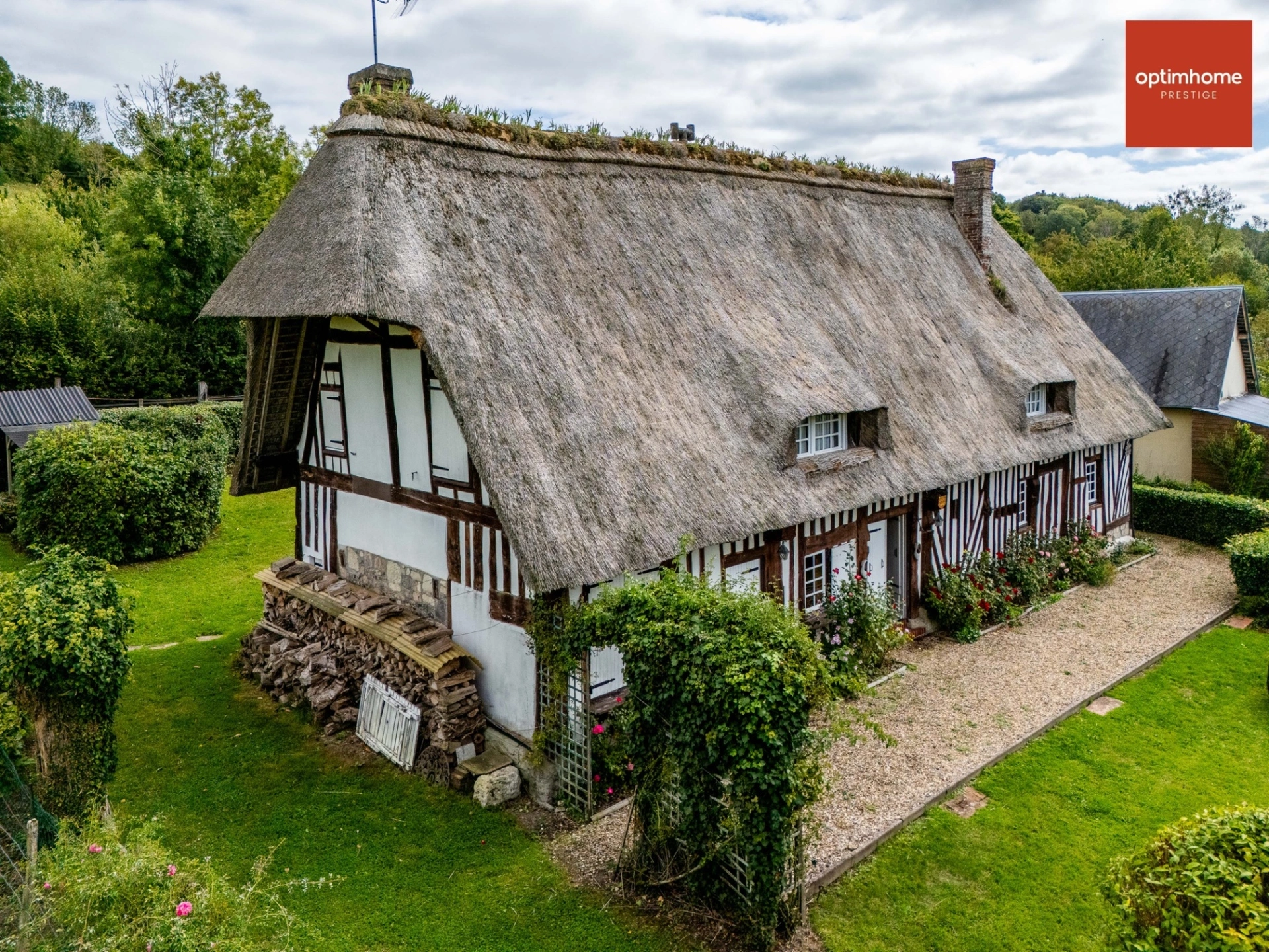 Maison 7 pièces 177 m² · à Pont l'Eveque · 177 m² · 337 500 €