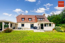 Superbe maison à colombages, ses 4 chambres et sa piscine au cœur de la Normandie 