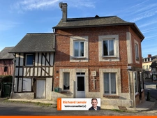 Maison de ville en brique et pierre de Caen – Charme et praticité au cœur de la Normandie