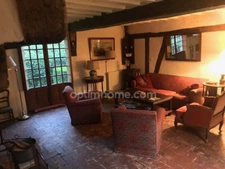 Magnifique Manoir du 17e siècle et ses dépendances au coeur de la Normandie