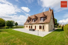 Magnifique Propriété dans un emplacement magique aux portes du Marais Vernier