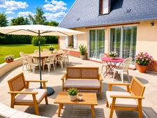 EXCLUSIVITÉ – Longère normande rénovée de 166 m² avec dépendance et terrain arboré – Proche Bernay