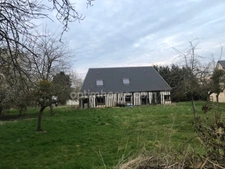 Magnifique Manoir 17 ième et ses dépendances au coeur de la Normandie