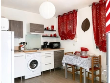 Propriété de rapport composé de 5 appartements meublés – Rentabilité immédiate – Bernay