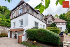 Propriete d’exception avec parc paysager de plus de 2 hectares à PONT AUDEMER