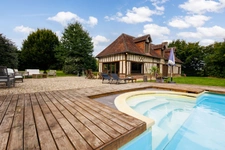 Propriete Equestre avec maison d’amis et piscine proche de Bernay 