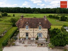 Propriete Equestre avec maison d’amis et piscine proche de Bernay 