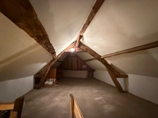 Maison de ville en brique et pierre de Caen – Charme et praticité au cœur de la Normandie