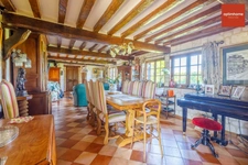 Propriété comprenant une chaumière et une maison d’amis sur 240 m2 à 10 minutes de Honfleur et pont-l’évêque
