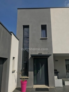 Magnifique Maison Contemporaine de 157 m2, basse consommation DPE A / A, dans un joli village de Normandie