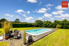 Superbe maison à colombages, ses 4 chambres et sa piscine au cœur de la Normandie 
