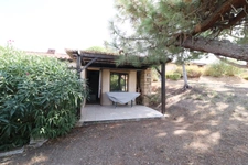 A Serra di ferro, mini-villa T2 rénovée avec terrasse arborée (corse du Sud)