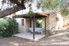 A Serra di ferro, mini-villa T2 rénovée avec terrasse arborée (corse du Sud)