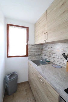 A Serra di ferro, mini-villa T2 rénovée avec terrasse arborée (corse du Sud)