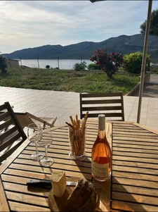 Très beau T2, vue mer et montagne en Corse du Sud (20)
