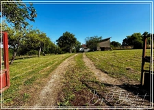 Maison à rénover avec grand terrain - GENEUILLE (25)