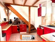 Maison de village 3 chambres avec grand potentiel